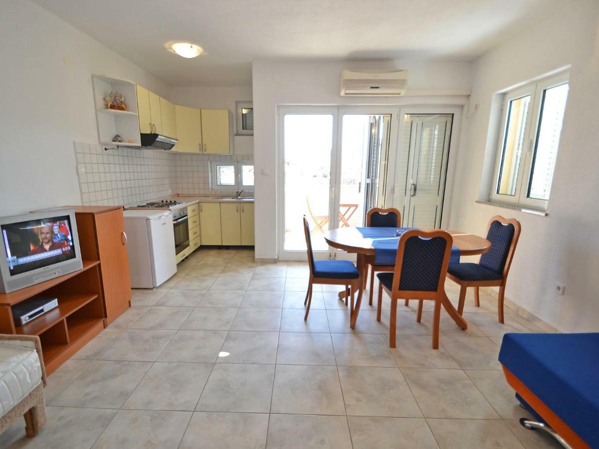 Apartment Golub-2 By Interhome Cesarica Εξωτερικό φωτογραφία
